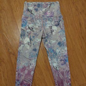 Women's High-Waisted Workout Pattern Leggings